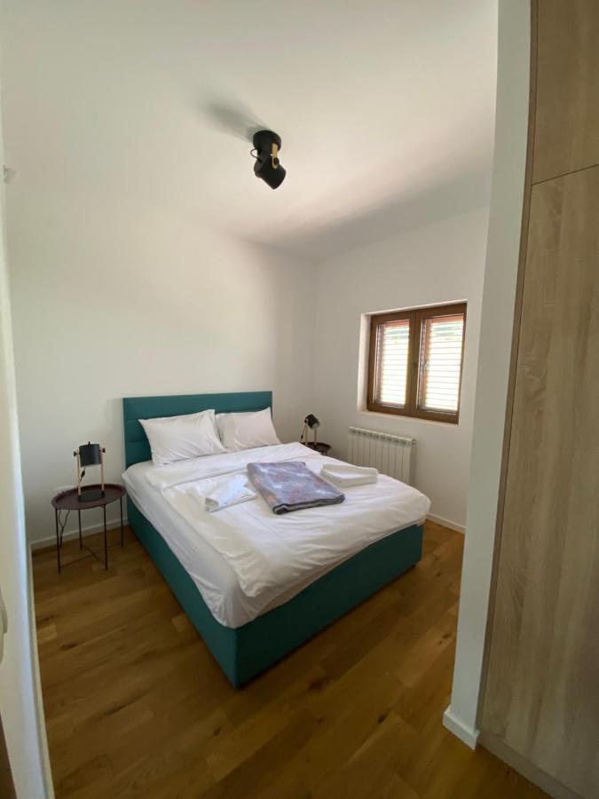 Turisticki Apartmani “Kraljeva Stolica” Žabljak Εξωτερικό φωτογραφία