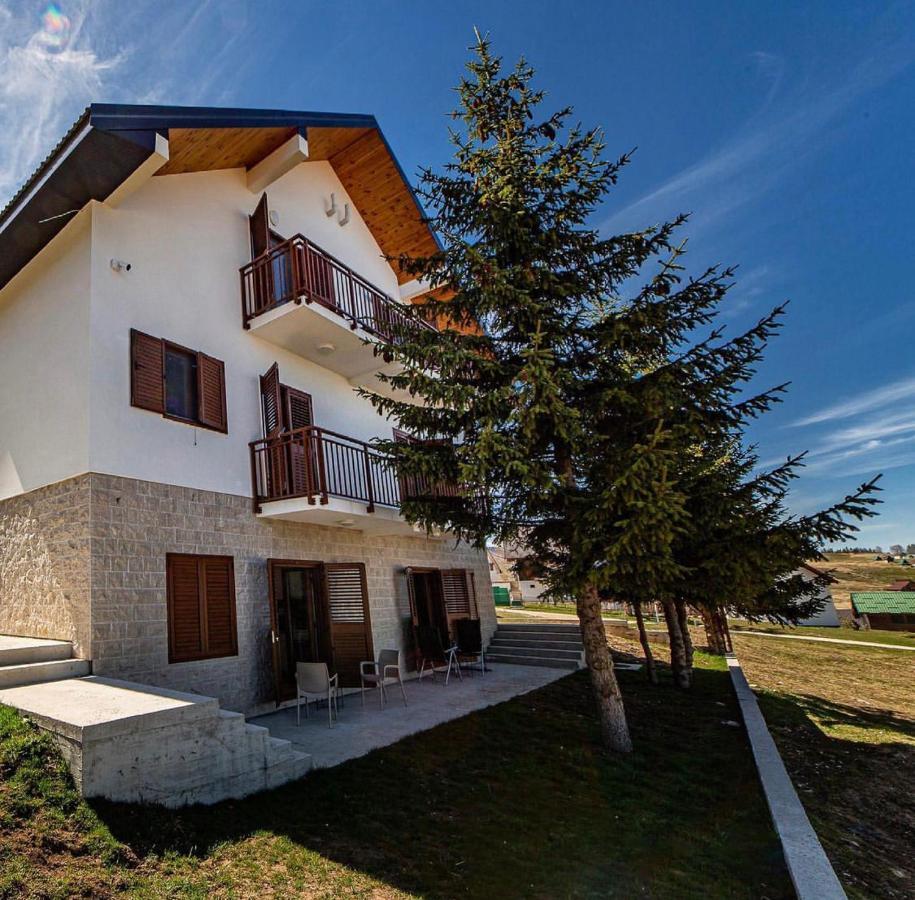 Turisticki Apartmani “Kraljeva Stolica” Žabljak Εξωτερικό φωτογραφία