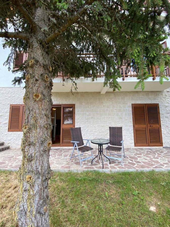 Turisticki Apartmani “Kraljeva Stolica” Žabljak Εξωτερικό φωτογραφία